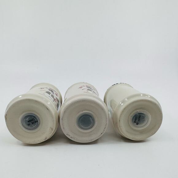 Atico Let It Snow Stoneware Sugar/Salt & Pepper Shaker Set of3 Christmas/Holiday - Picture 7 of 8